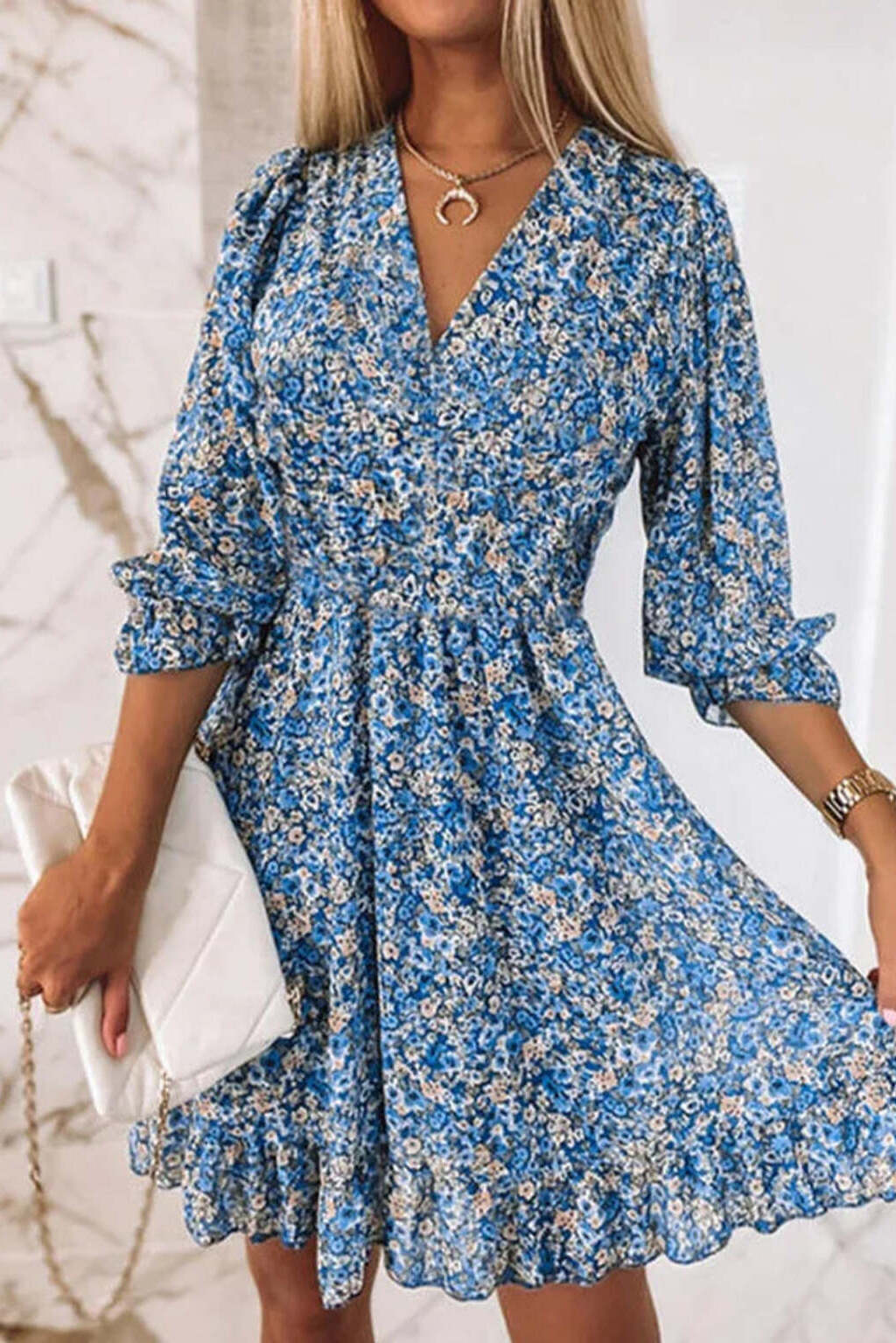 Vestido de verano con estampado de flores