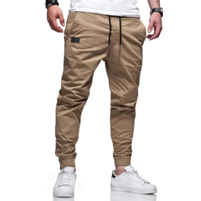 Pantalón jogger con bolsillos